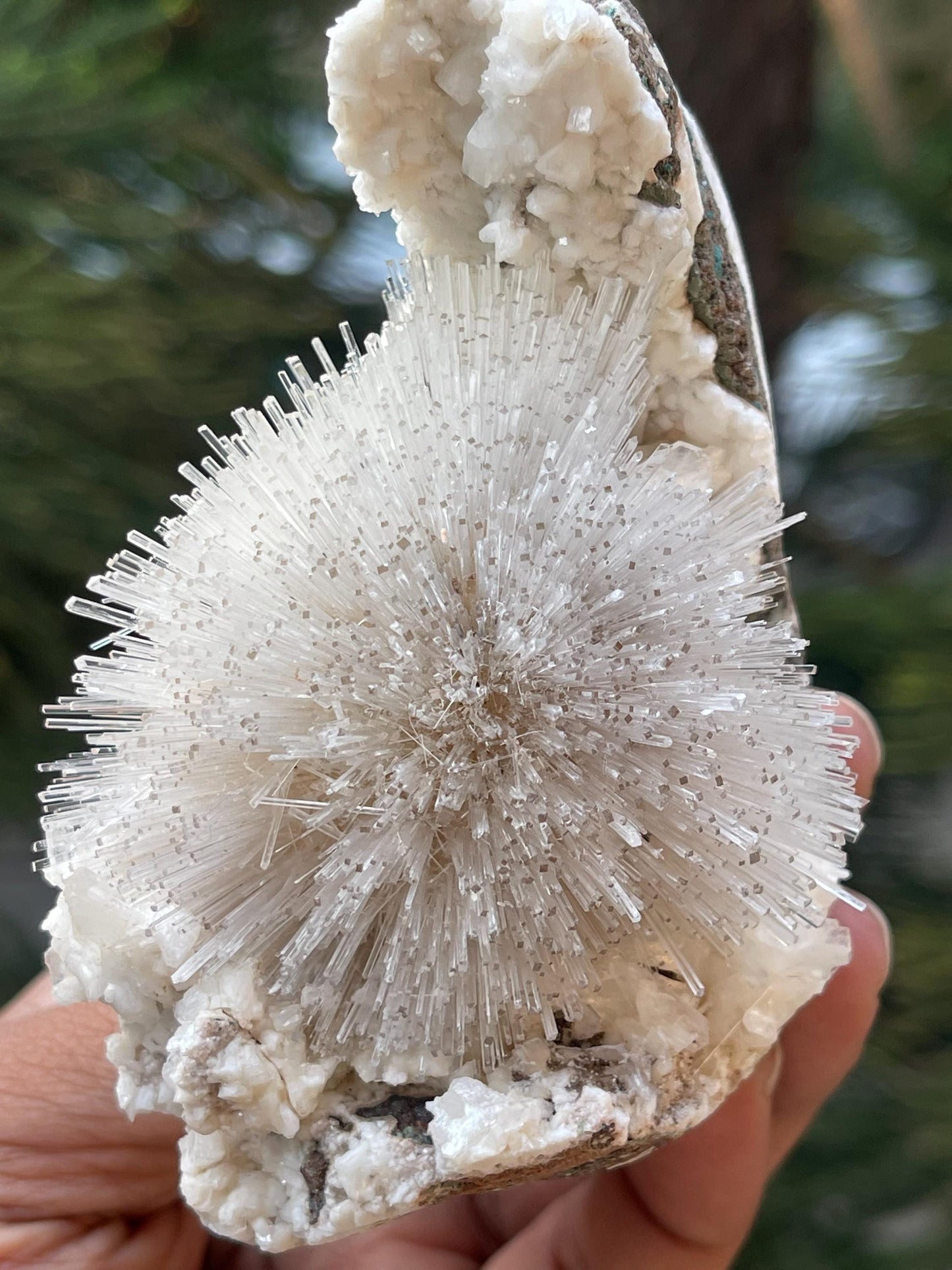 Natrolite flower on heulandite matrix self standing specimen