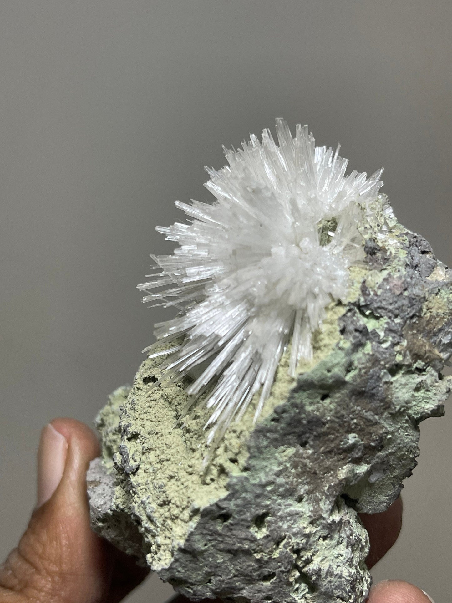Scolecite flower on green matrix