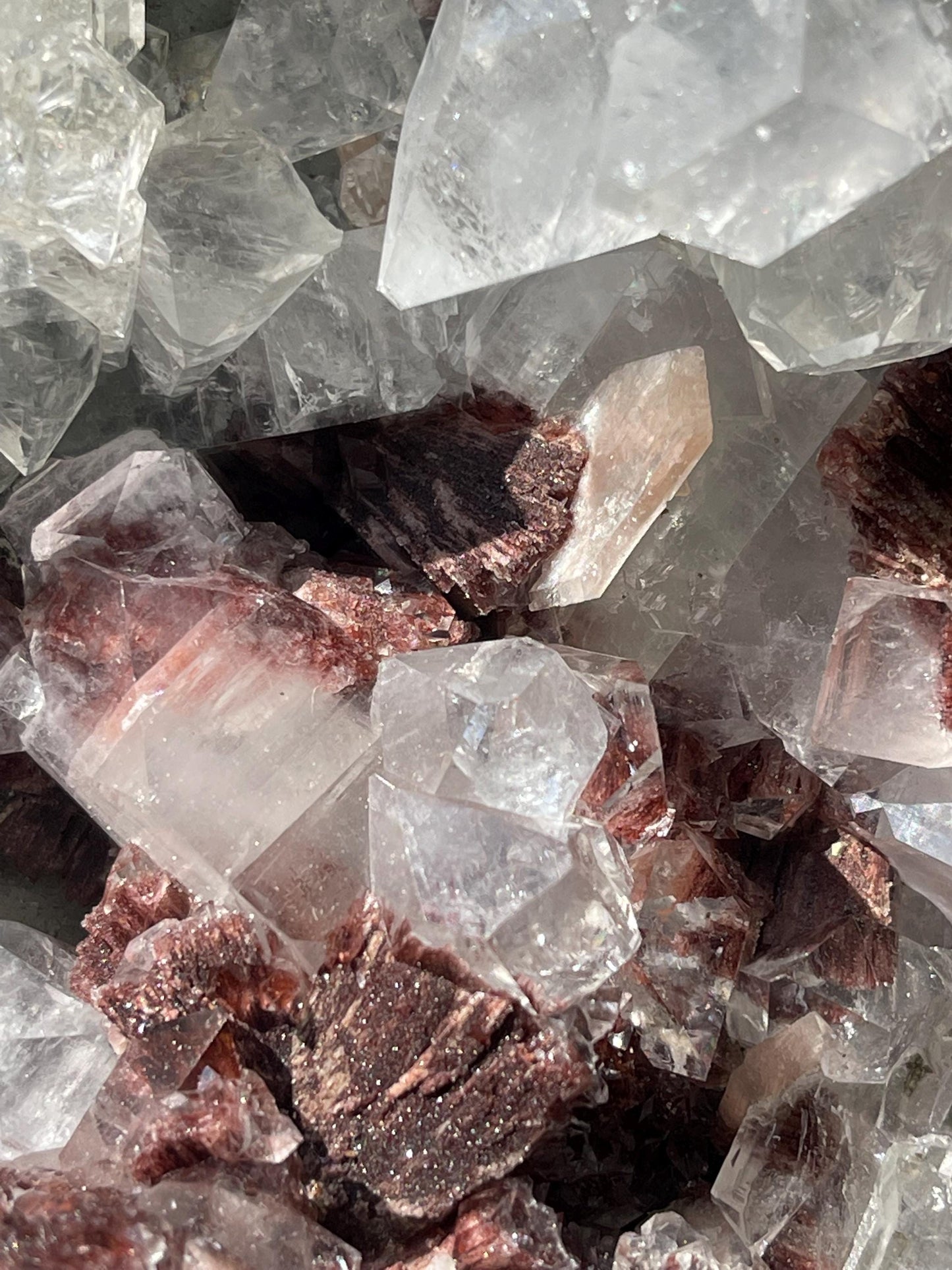 brown heulandite crystal with apophyllite and stilbite