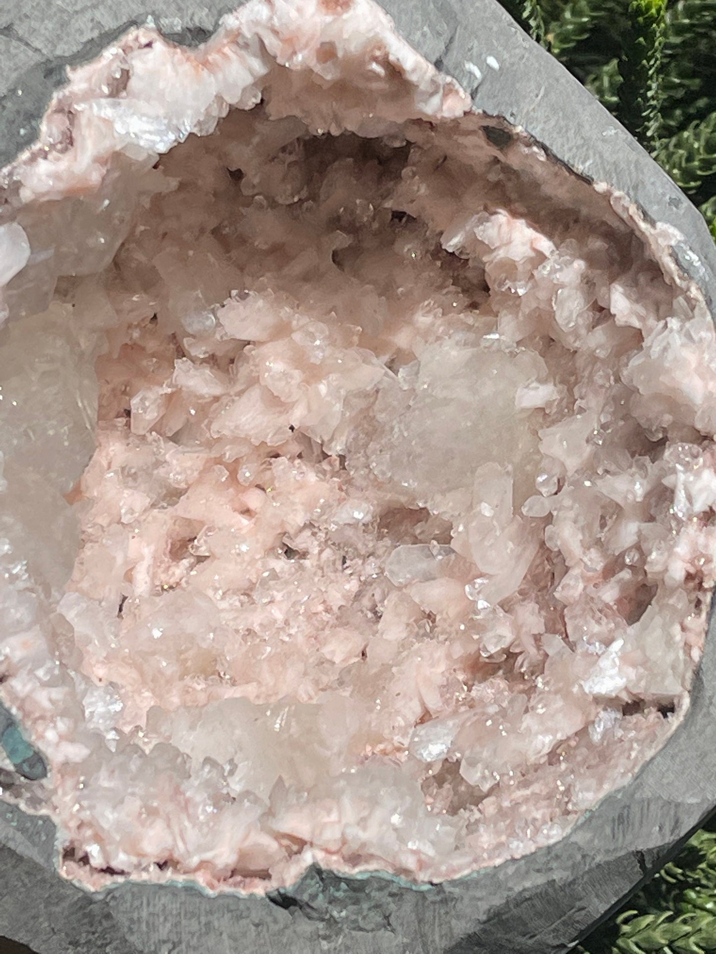 Orange heulandite patel’s with apophyllite crystals geode natural minerals