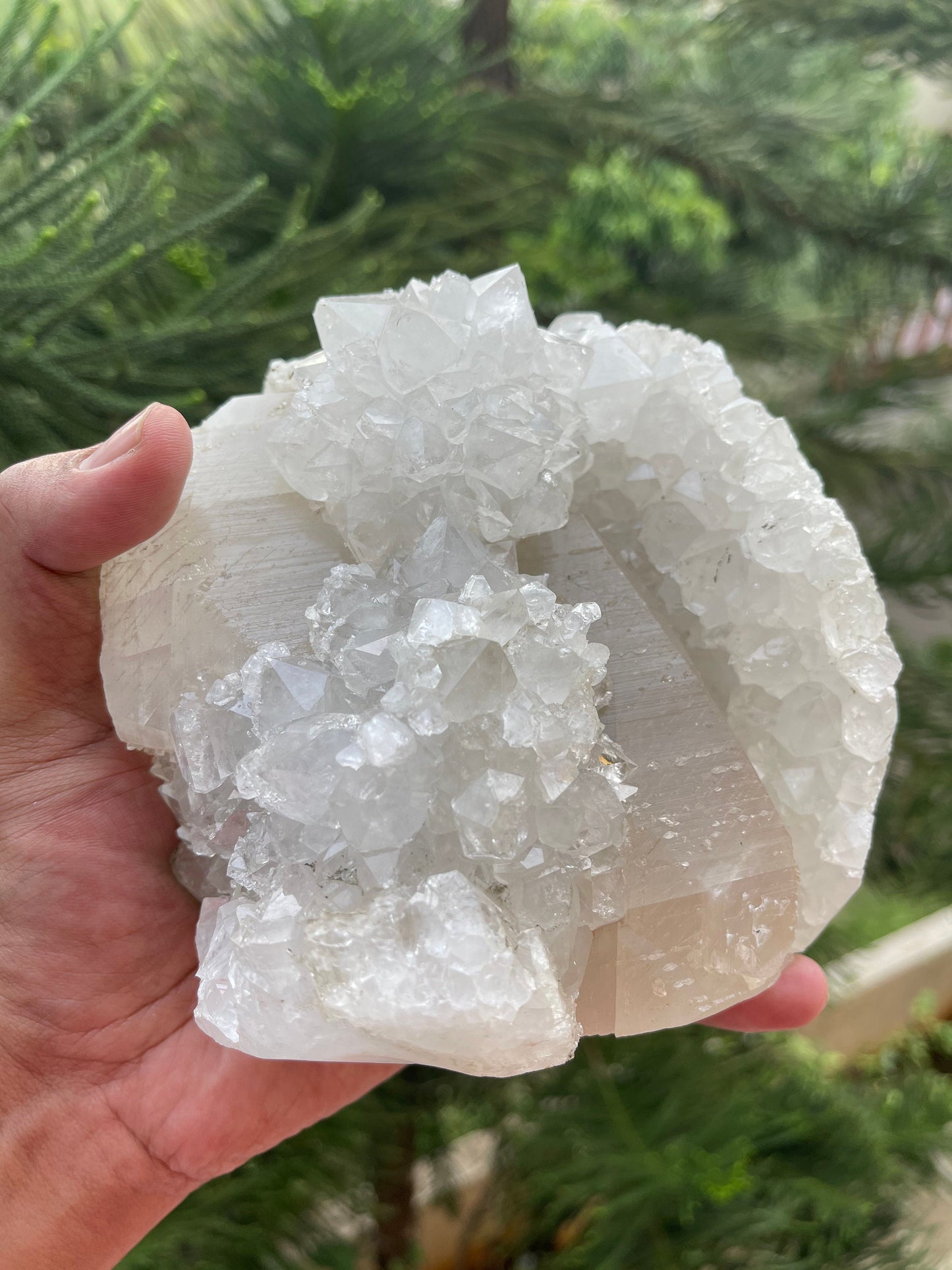 Stunning Formation of Quartz on Calcite.