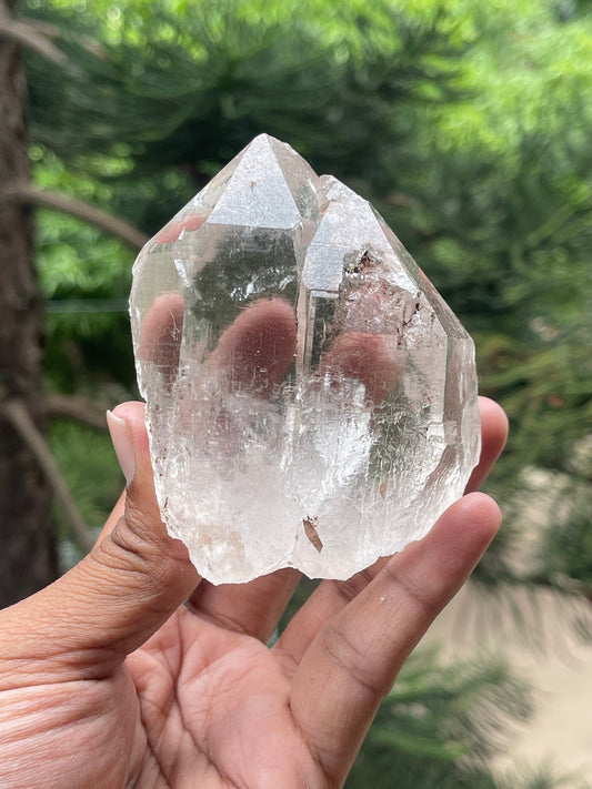 Twin clear cathedral quartz crystal