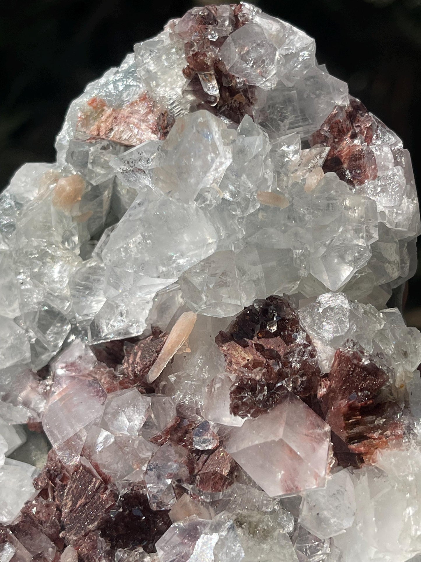 brown heulandite crystal with apophyllite and stilbite
