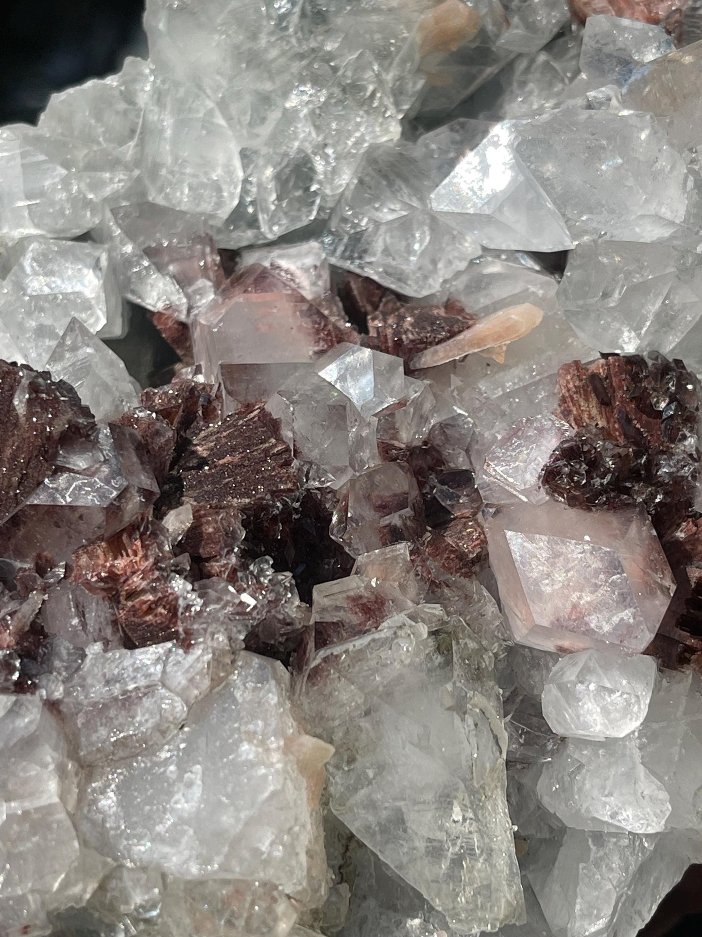 brown heulandite crystal with apophyllite and stilbite