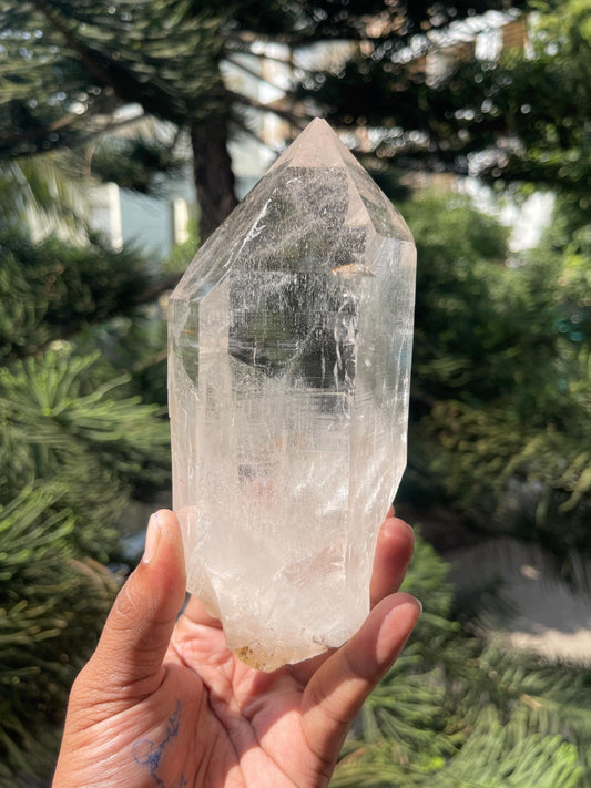 Himalayan cathedral Quartz Point crystal / Spiritual Healing Stone / Kullu Himachal Pradesh 1.1kg