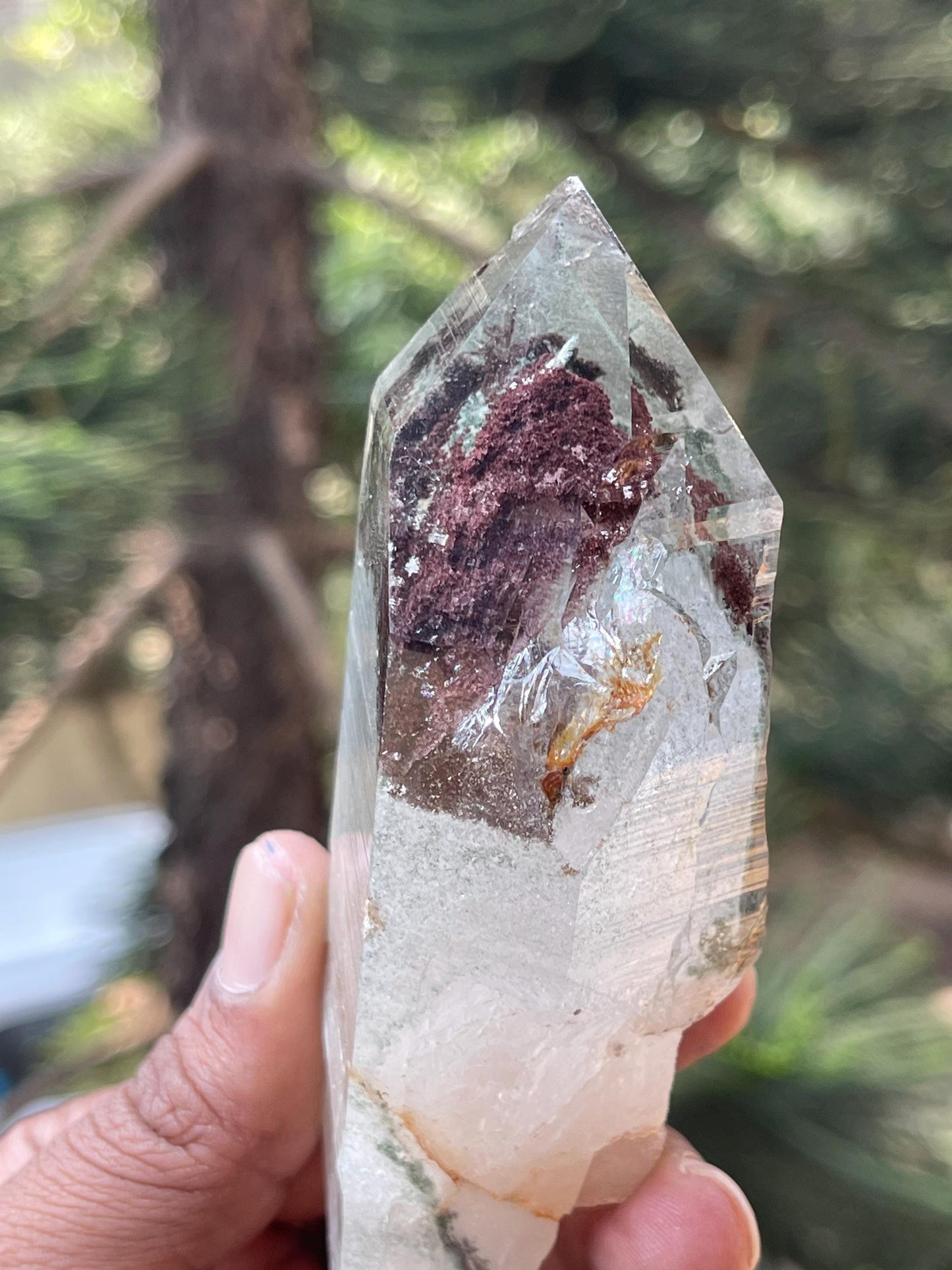 Green chloride quartz crystal