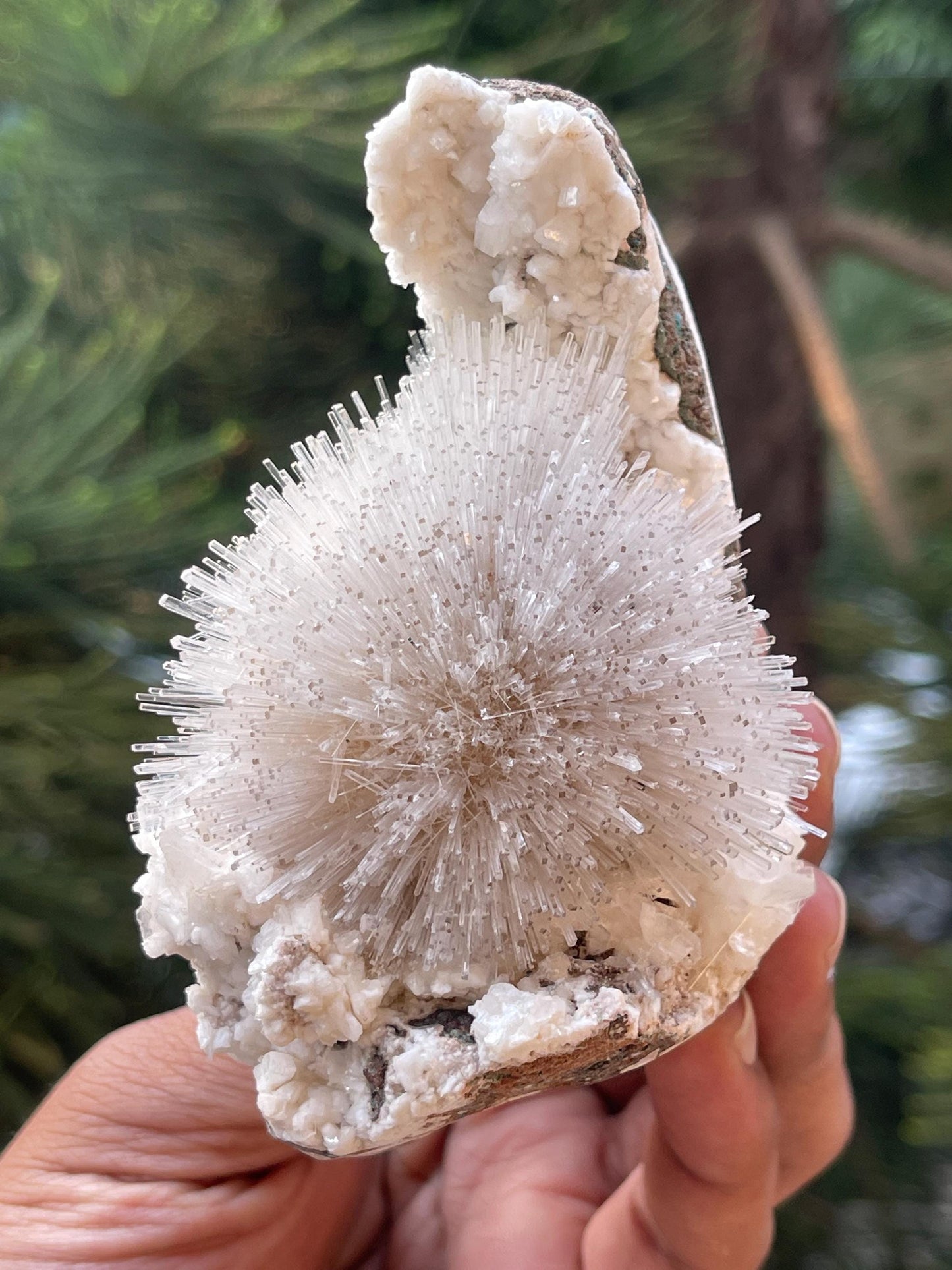 Natrolite flower on heulandite matrix self standing specimen
