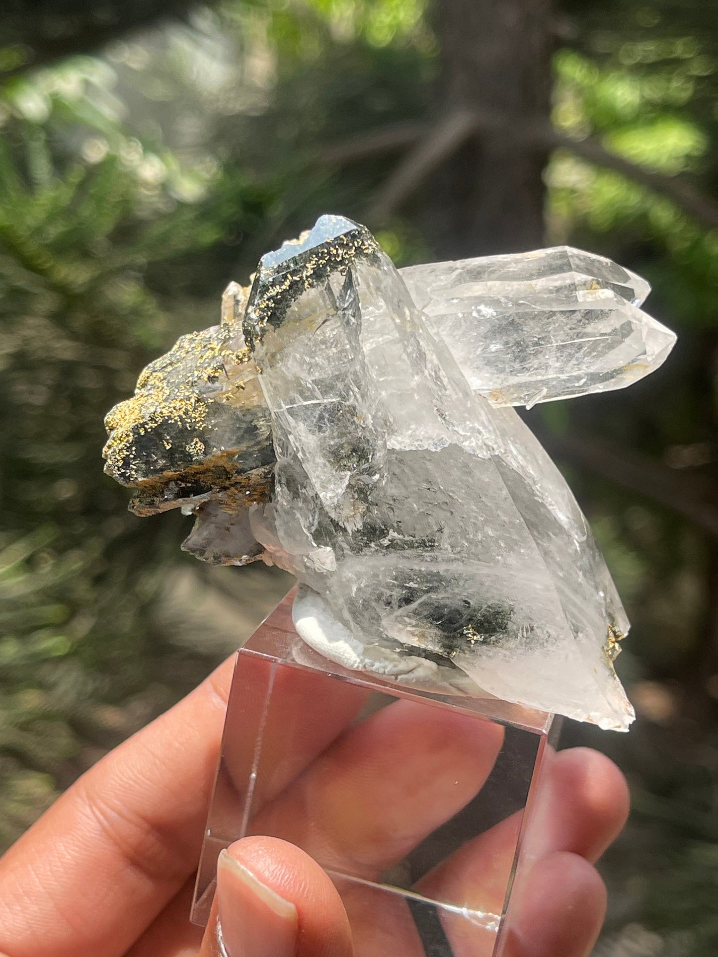 Rare formation of Himalayan quartz crystal