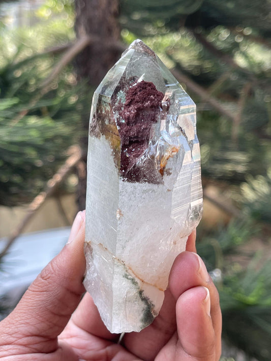 Green chloride quartz crystal